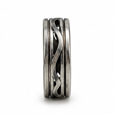 Vintage 925 Sterling Silver Spinner Ring: Wave Pattern Band