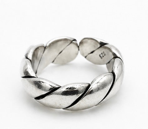 Vintage 925 Sterling Silver Woven Pattern Open Band Ring